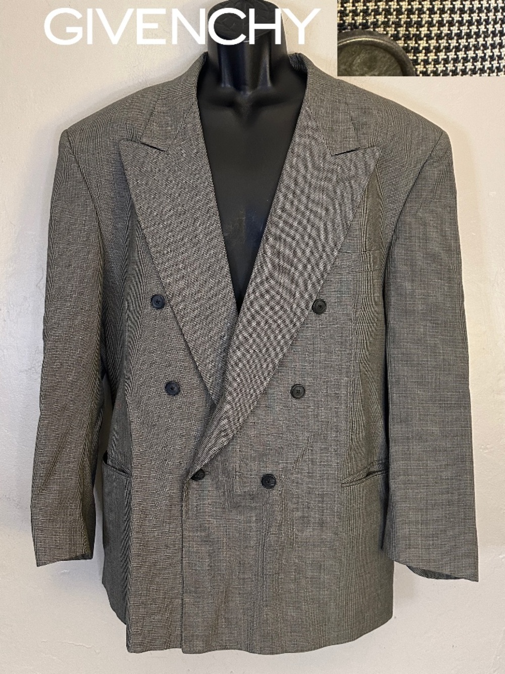 Givenchy Double Breasted Blazer ~48R no size tag Gently worn 100% wool Peak lape